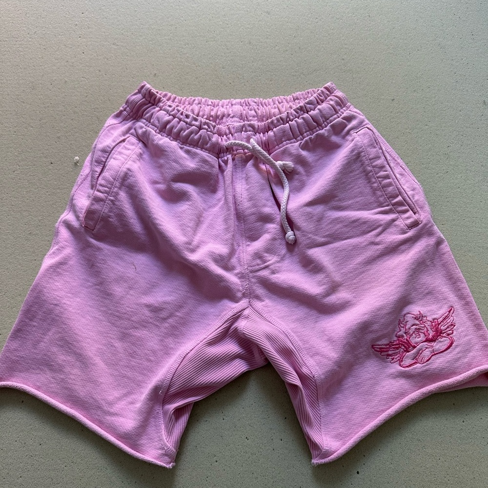 Boys lie pink shorts